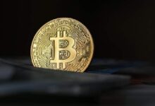 Photo of Финансист предупредил о риске снижения биткоина до $57 тыс.