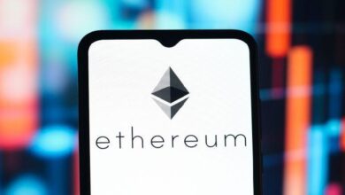 Photo of Ethereum тянет альткоины ниже отметки в 880 млрд долларов, а недельное падение на 22 % подрывает уверенность трейдеров