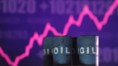 Photo of Нефть Brent полностью растеряла военную премию и упала на 40% до довоенных уровней