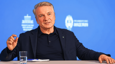 Photo of Герман Греф: у Сбера — полностью свои модели ИИ, у «Яндекса» — китайский Qwen