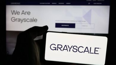 Photo of Впервые в США: компания Grayscale подала заявку на создание ETF для спорного альткоина!