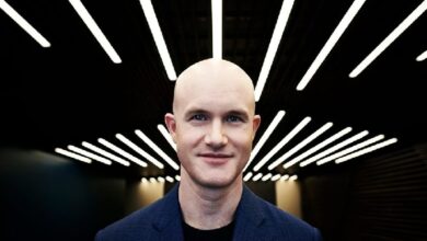 Photo of Генеральный директор Coinbase сменил фотографию профиля в социальных сетях! Этот мемекоин демонстрирует рекордный рост! Вот подробности