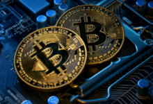 Photo of Крипторынок без компаса: регуляторная пауза держит Bitcoin у ключевого уровня