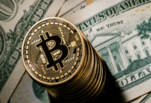 Photo of Биткоин держится выше $79 000: притоки в ETF идут самой длинной серией с апреля