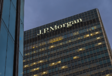 Photo of JPMorgan и гиганты Уолл-стрит блокируют ИИ-агентов из-за безопасности
